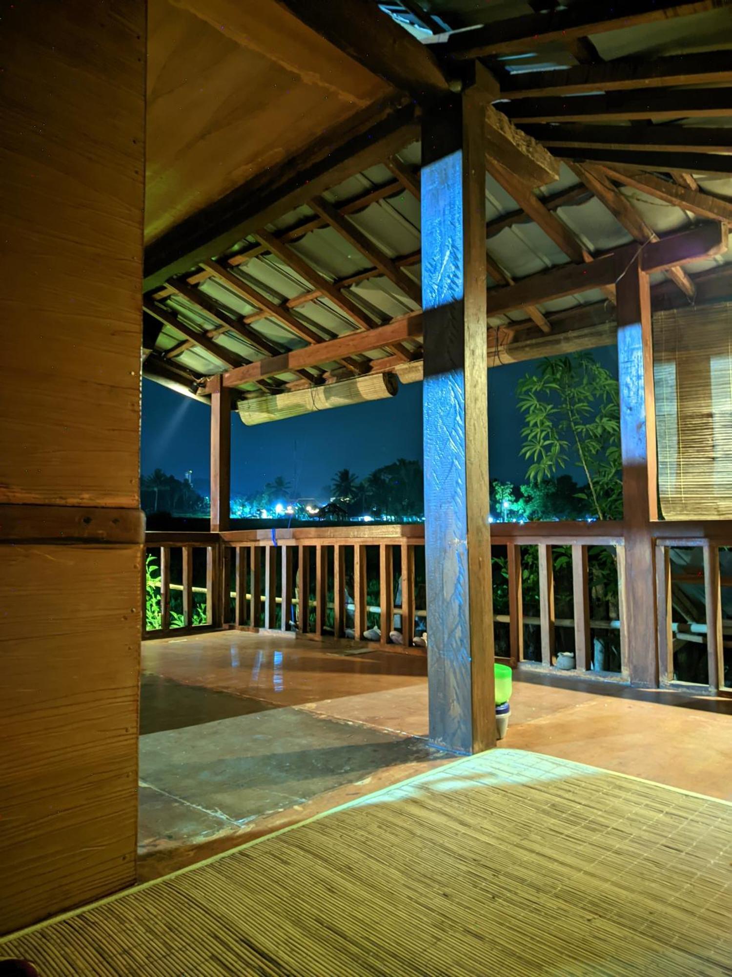 Jonny'S Places Tetebatu Exterior foto
